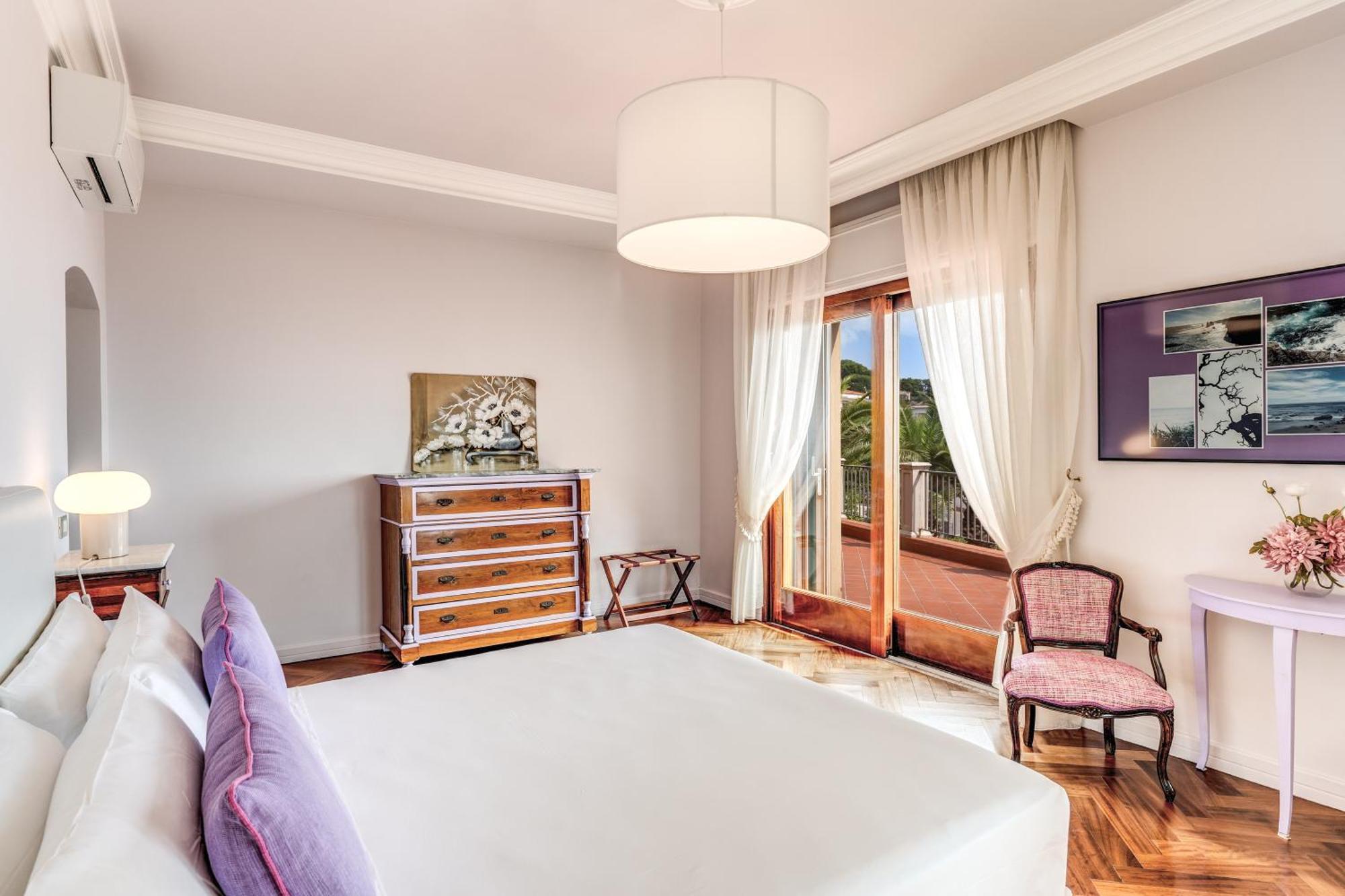 Villa Solatia มัสซาลูเบรนเซ ภายนอก รูปภาพ