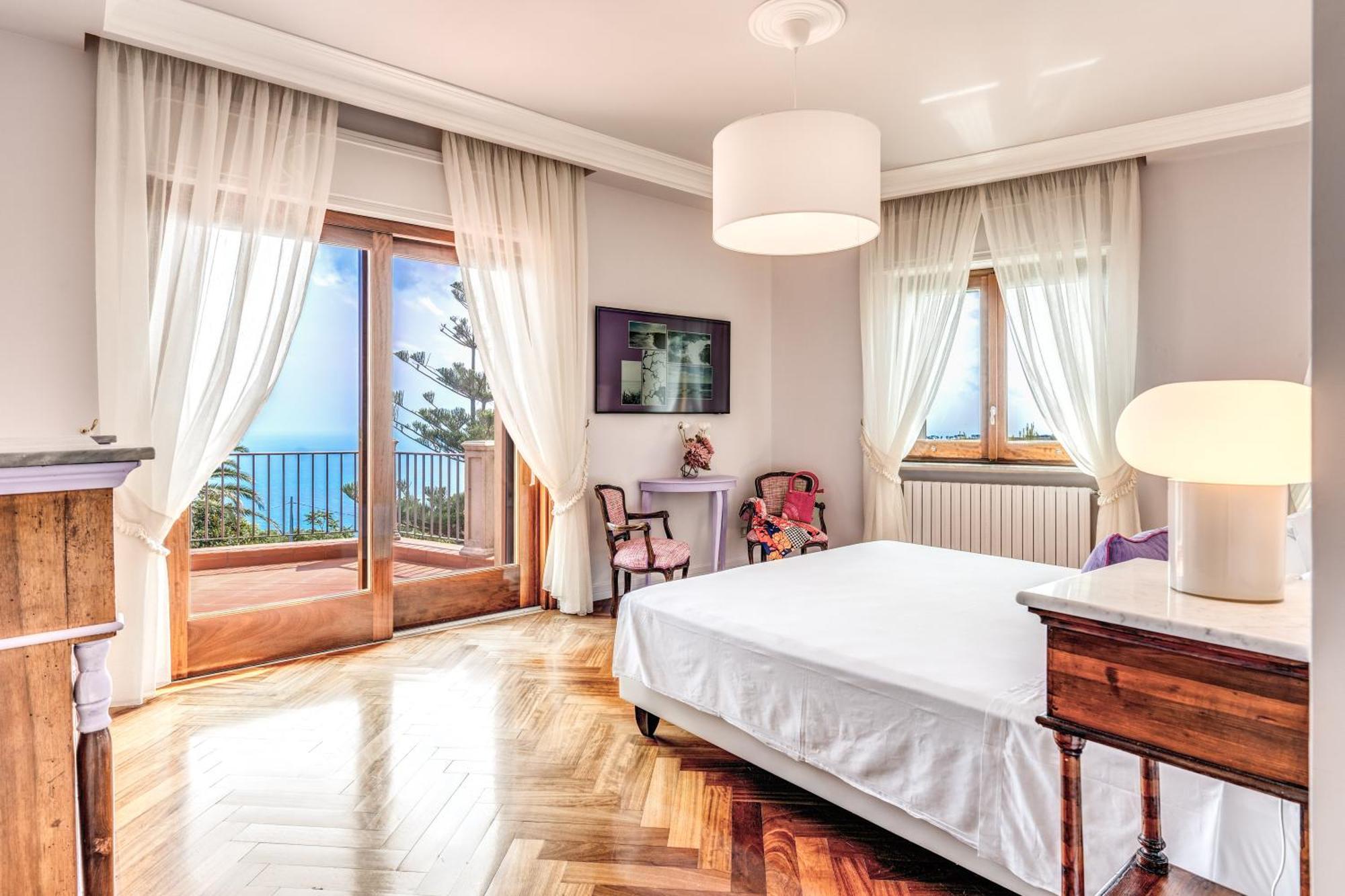 Villa Solatia มัสซาลูเบรนเซ ภายนอก รูปภาพ